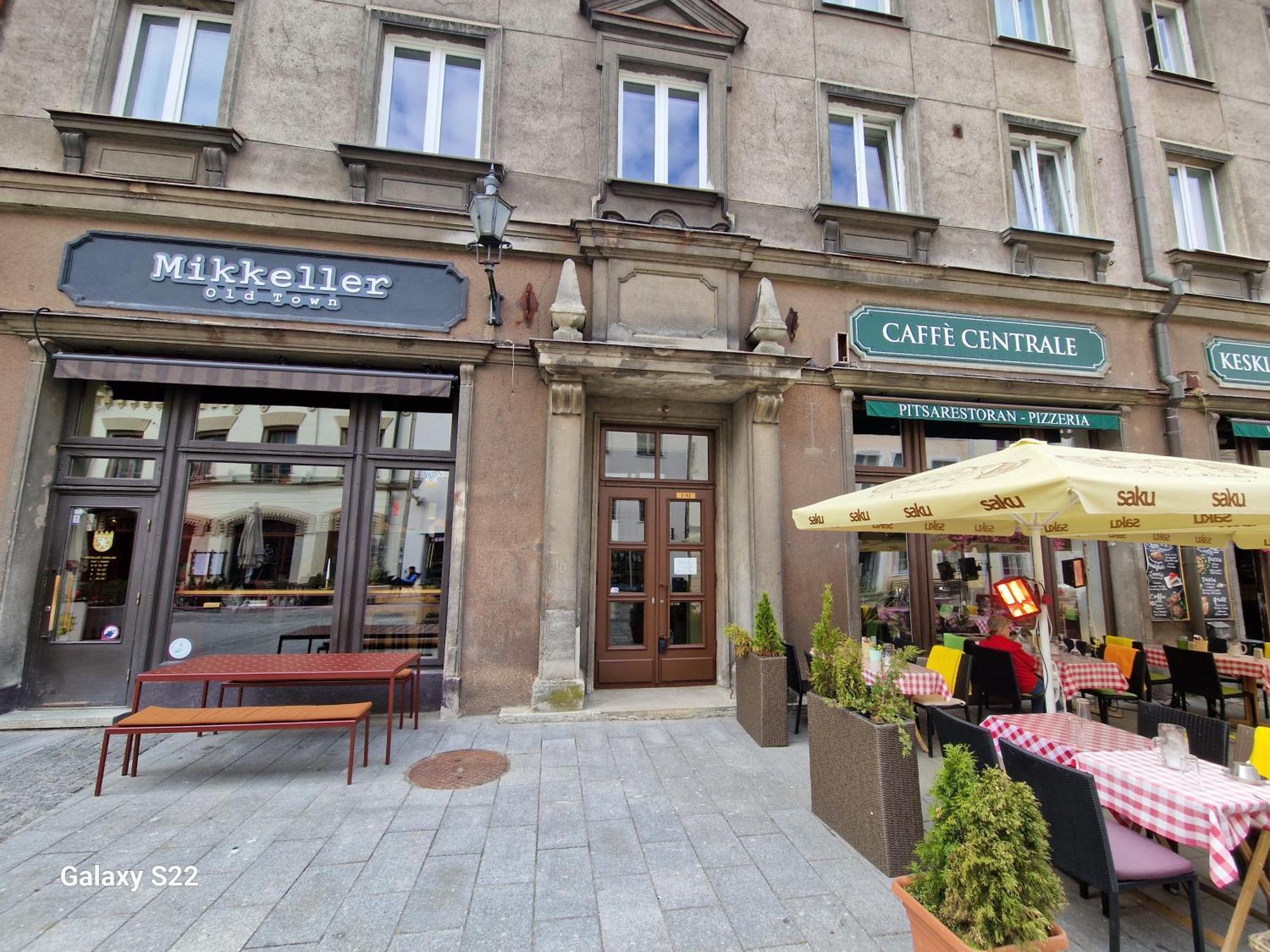 Revalia Old Town Hall Square * Tallin