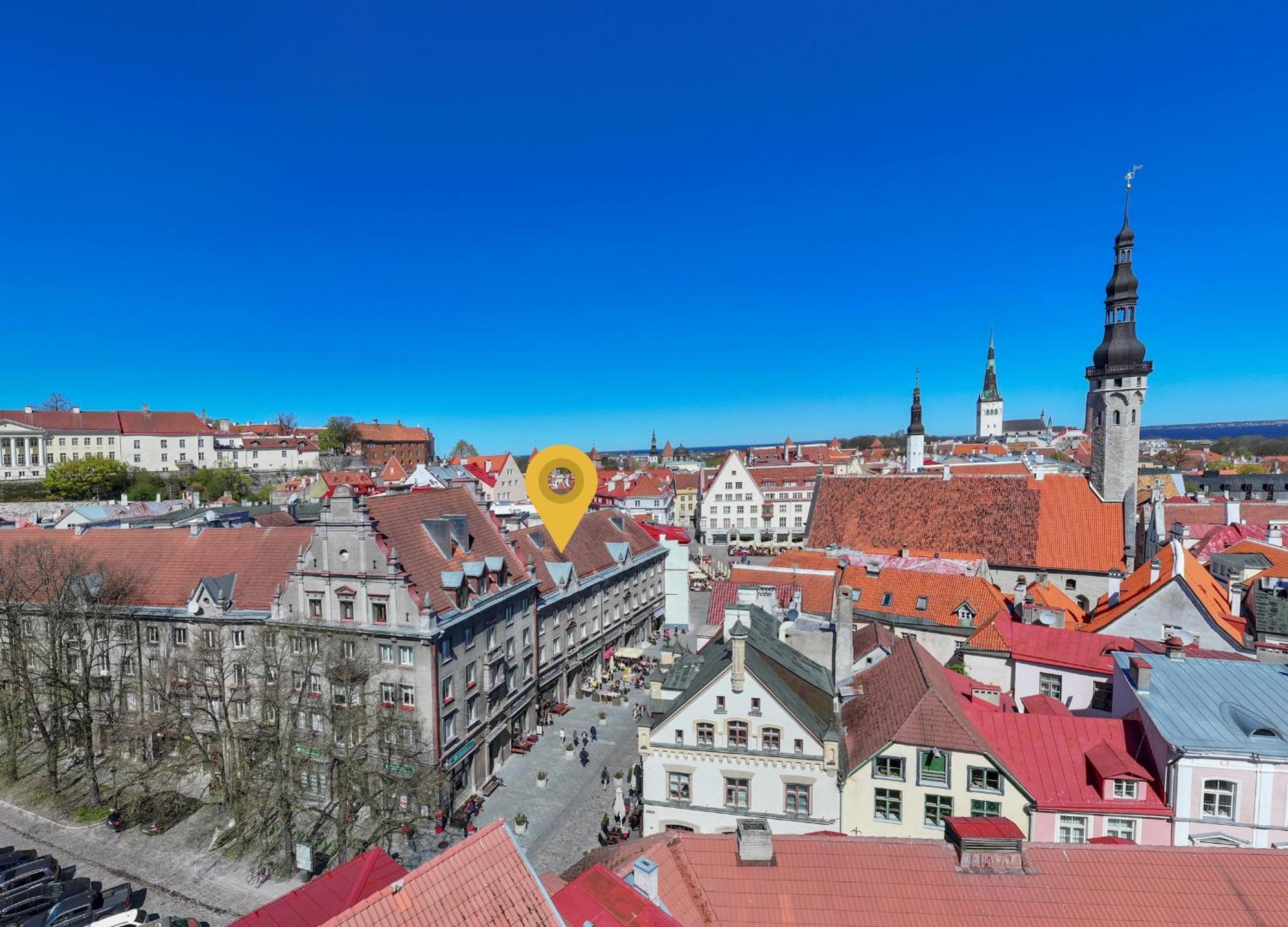 Revalia Old Town Hall Square Apartament